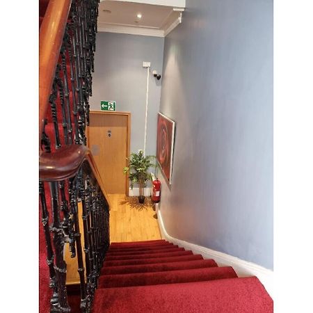 F405-Comfy Studio For 1 Near Hyde Park Лондон Екстериор снимка