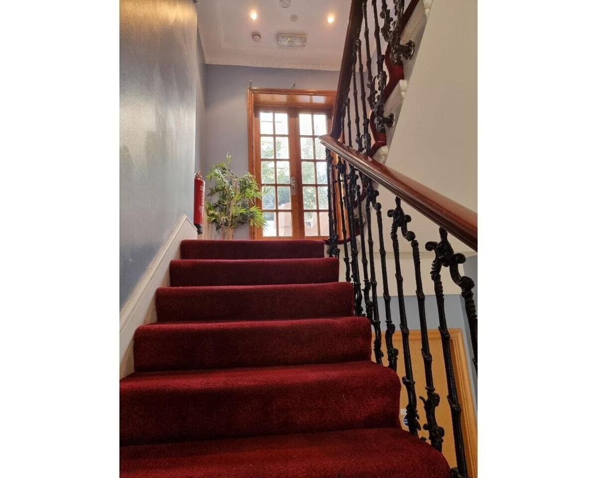 F405-Comfy Studio For 1 Near Hyde Park Лондон Екстериор снимка